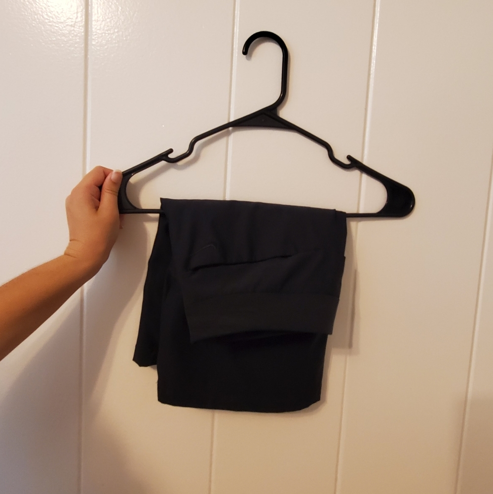 Size 4 Nike Dri-Fit Golf Skirt